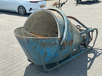 2000 750lr betonkubel - afbeelding 1 van  6