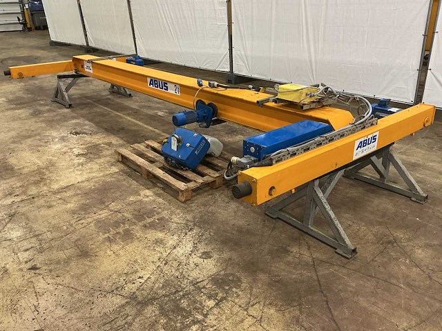 2000 abus 2.000 kg x 5,30 m bovenloopkraan - afbeelding 9 van  14