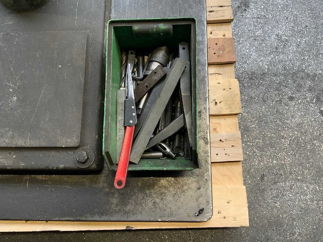 2000 alzmetall alzstar 40 kolomboormachine - afbeelding 7 van  8