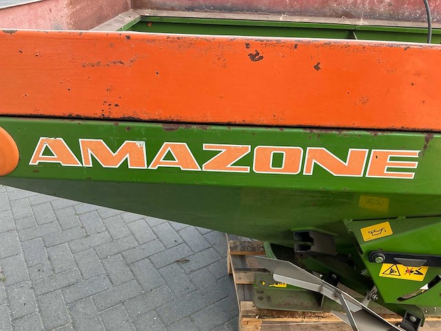 2000 amazone za-perfect 902 kunstmeststrooier - afbeelding 2 van  14