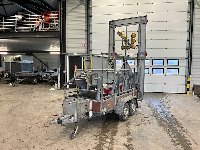2000 anssems bs-2000 pijlwagen aanhanger - afbeelding 1 van  13