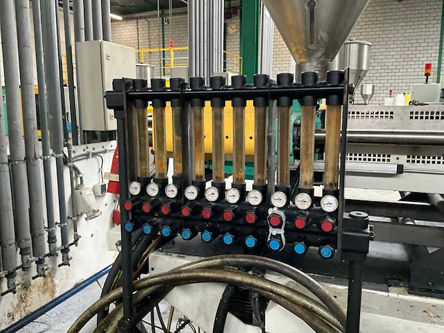 2000 arburg allrounder 420 c 1300-350 spuitgietmachine - afbeelding 16 van  30