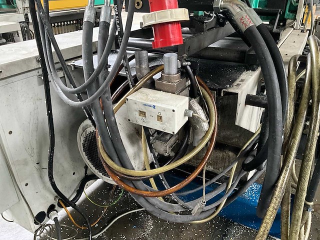 2000 arburg allrounder 420 c 1300-350 spuitgietmachine - afbeelding 19 van  30