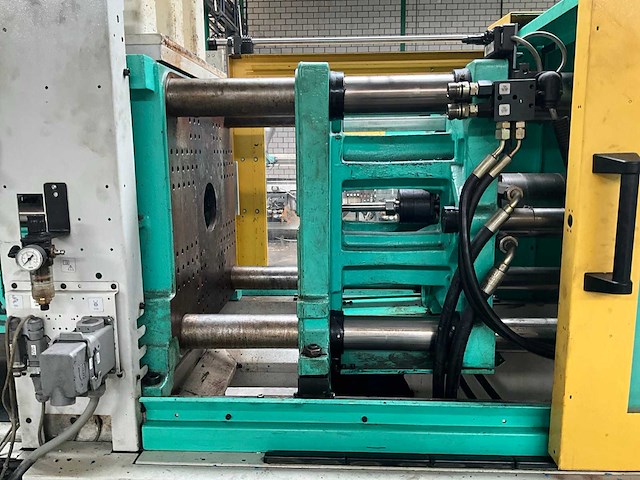 2000 arburg allrounder 420 c 1300-350 spuitgietmachine - afbeelding 14 van  27