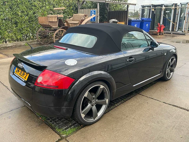 2000 audi tt roadster 1.8 5v turbo personenauto - afbeelding 36 van  40