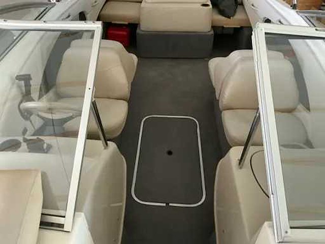 2000 bayliner capri class bowrider speedboot - afbeelding 23 van  39