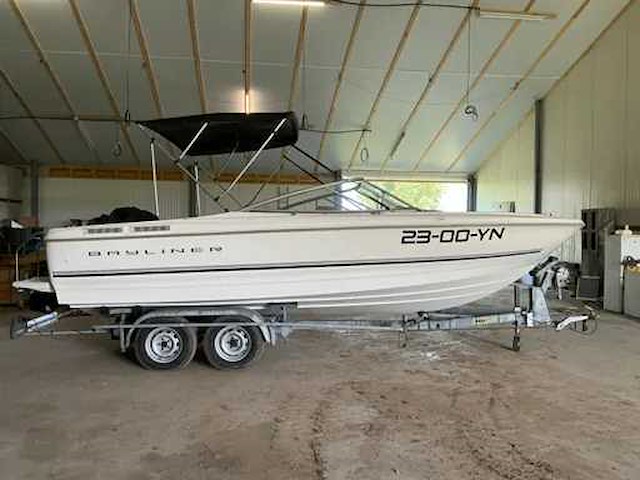2000 bayliner capri class bowrider speedboot - afbeelding 25 van  39