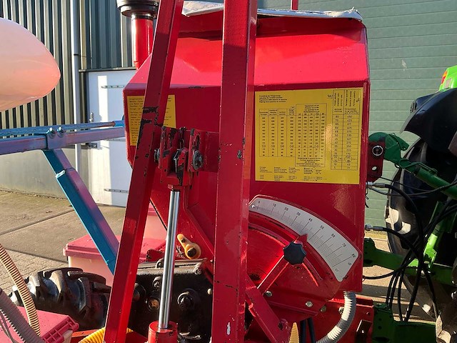 2000 becker aeromat t6z precisiezaaimachine - afbeelding 3 van  21