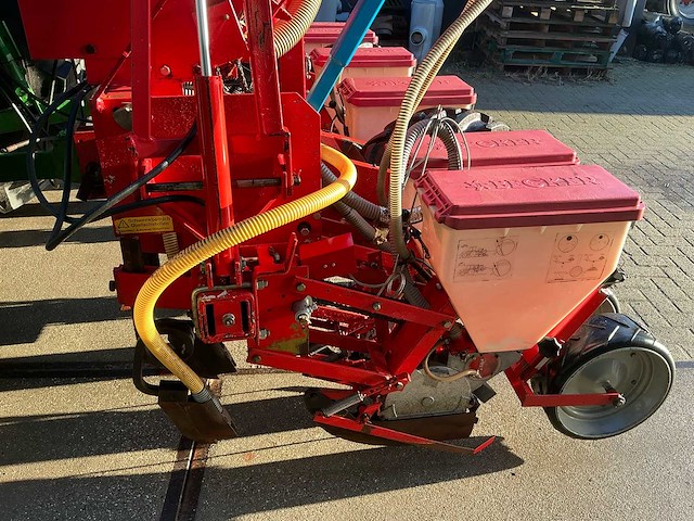 2000 becker aeromat t6z precisiezaaimachine - afbeelding 17 van  21