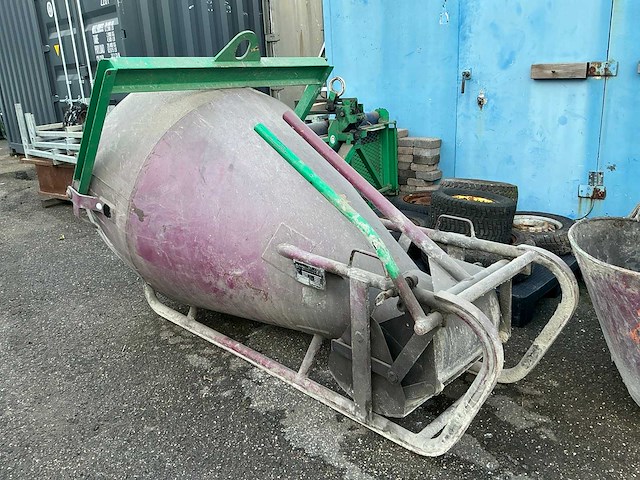 2000 beco 750l rl/ol betonkubel - afbeelding 3 van  8