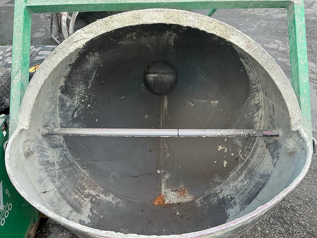 2000 beco 750l rl/ol betonkubel - afbeelding 5 van  8