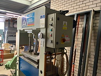 2000 bergamo 915e hydraulische pers - afbeelding 1 van  2