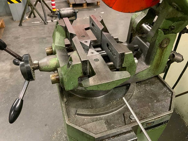 2000 bewo cpo 315 ht afkortcirkelzaagmachine - afbeelding 9 van  10