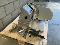 2000 bizerba vs 12 verticale vleessnijmachine met messenslijpapparaat - afbeelding 6 van  10