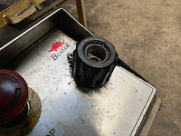 2000 bomag stg 230 g horizontale lintzaagmachine - afbeelding 6 van  8