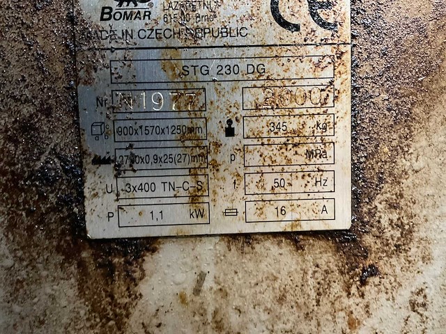 2000 bomag stg 230 g horizontale lintzaagmachine - afbeelding 8 van  8