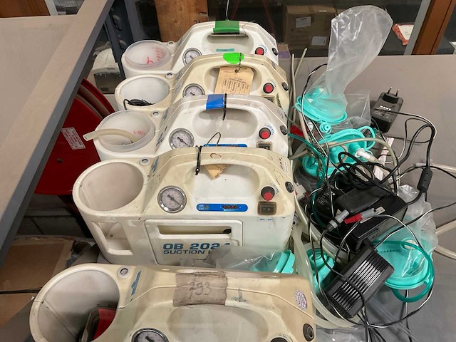 2000 boscarol ob 2024 portable suction unit (5x) - afbeelding 1 van  1