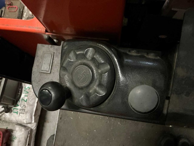 2000 bt om elektrische orderpicker - afbeelding 13 van  15