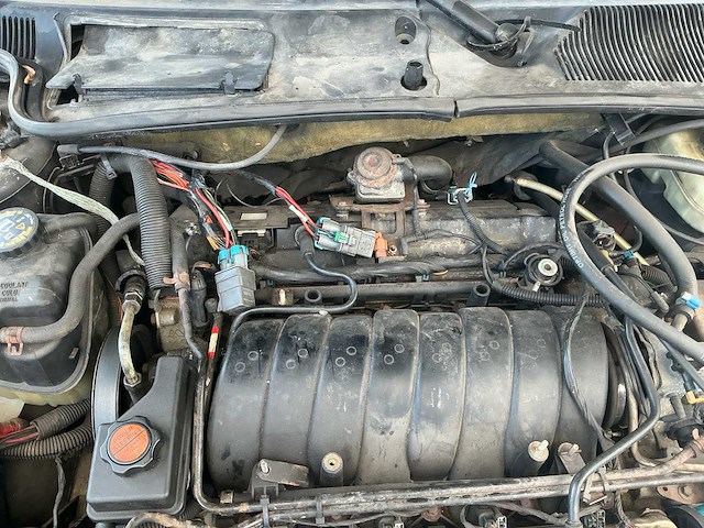 2000 cadillac de ville v8 ''the beast'' - personenauto - afbeelding 8 van  75