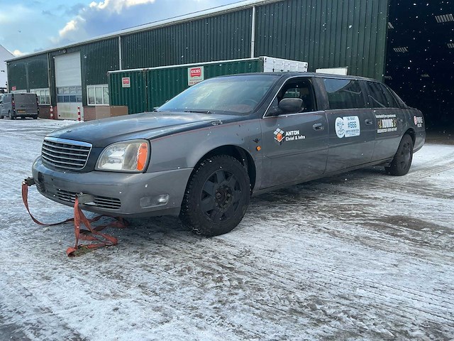 2000 cadillac de ville v8 ''the beast'' - personenauto - afbeelding 1 van  75