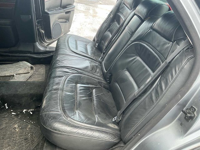 2000 cadillac de ville v8 ''the beast'' - personenauto - afbeelding 42 van  75