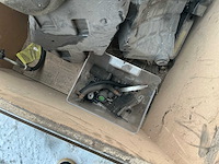 2000 cadillac de ville v8 ''the beast'' - personenauto - afbeelding 61 van  75