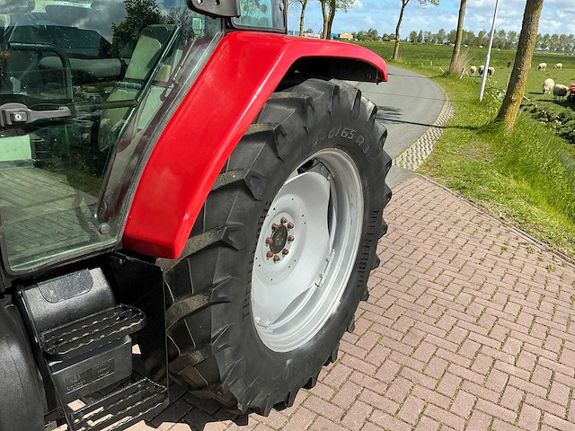 2000 case ih cx 100 vierwielaangedreven landbouwtractor - afbeelding 21 van  41