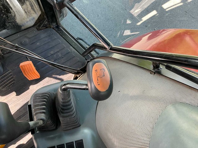 2000 case ih cx 100 vierwielaangedreven landbouwtractor - afbeelding 32 van  41