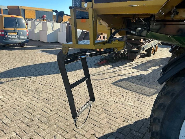 2000 challenger rogator 618 veldspuit / portaalspuit - afbeelding 22 van  38