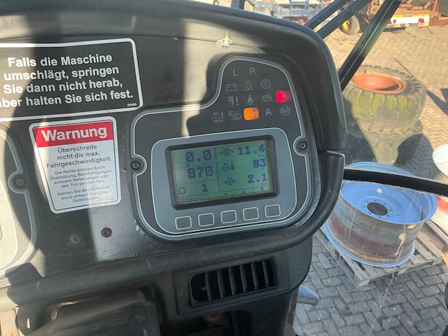 2000 challenger rogator 618 veldspuit / portaalspuit - afbeelding 25 van  38