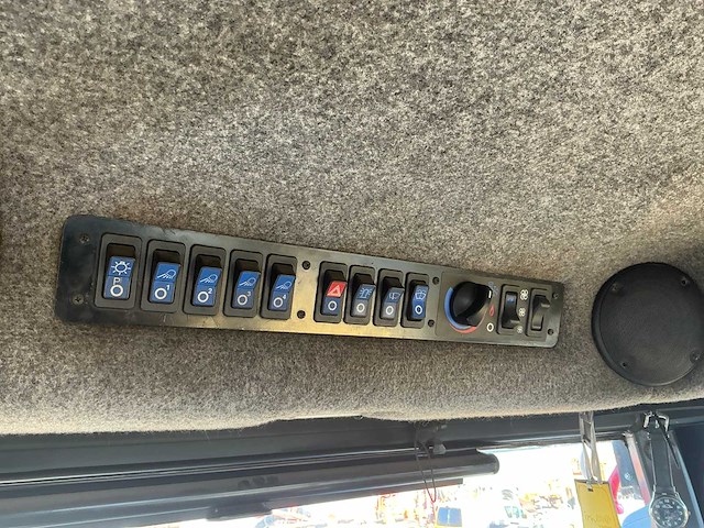 2000 challenger rogator 618 veldspuit / portaalspuit - afbeelding 32 van  38