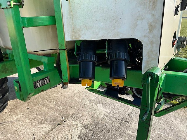 2000 chd 3533 veldspuit - afbeelding 3 van  41