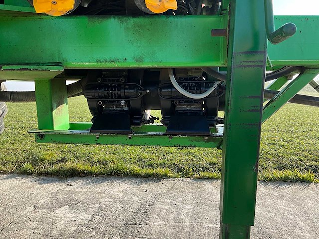 2000 chd 3533 veldspuit - afbeelding 4 van  41