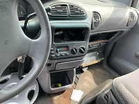 2000 chrysler caravan mpv personenauto - afbeelding 2 van  15