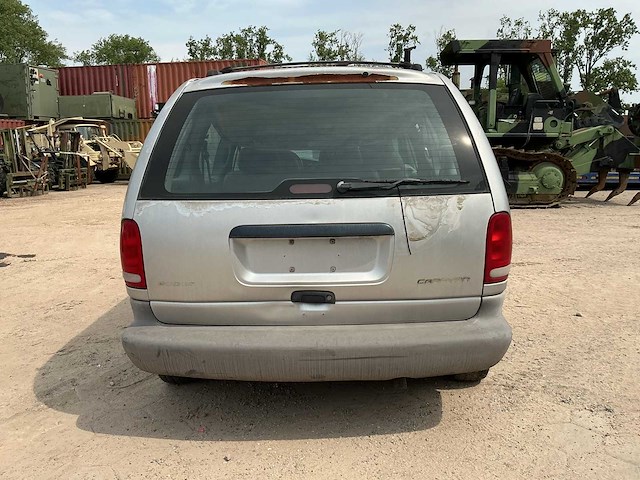 2000 chrysler caravan mpv personenauto - afbeelding 12 van  15