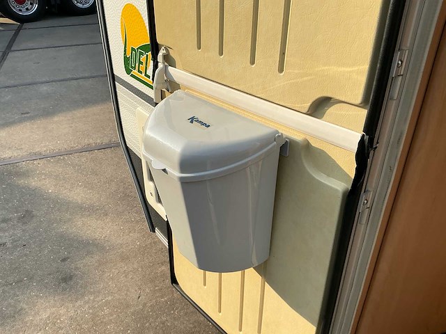 2000 delta 3900 tz caravan - afbeelding 10 van  18