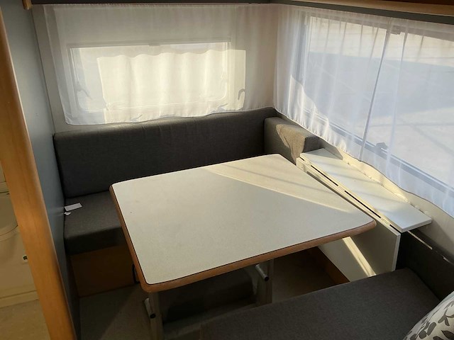 2000 delta 3900 tz caravan - afbeelding 15 van  18