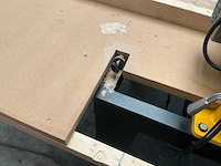 2000 dewalt dw729a2 radiaalafkortzaagmachine - afbeelding 14 van  14