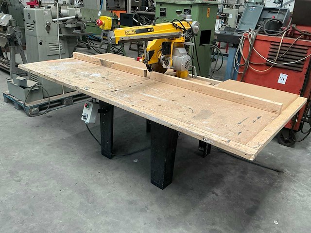 2000 dewalt dw729a2 radiaalafkortzaagmachine - afbeelding 2 van  14