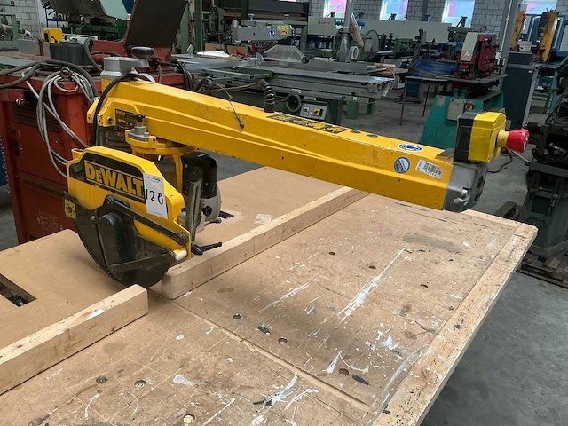 2000 dewalt dw729a2 radiaalafkortzaagmachine - afbeelding 5 van  14