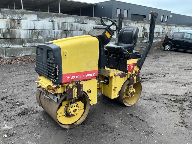 2000 dynapac cc82 grondwals - afbeelding 1 van  25