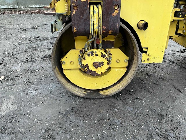 2000 dynapac cc82 grondwals - afbeelding 25 van  25