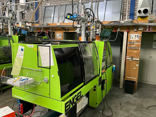 2000 engel es 200/45 hl - victory spuitgietmachine - afbeelding 11 van  17