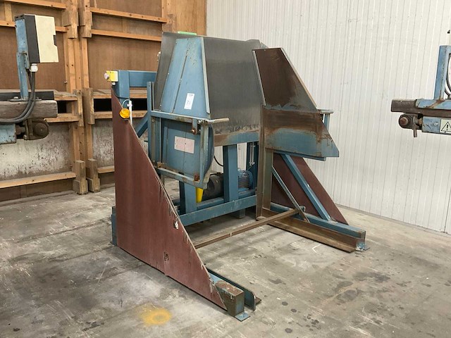 2000 europa perfect eu 596 kistenkantelaar - afbeelding 1 van  9