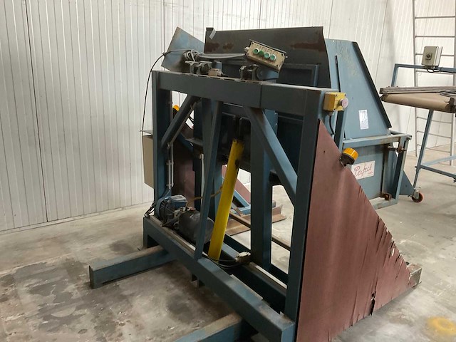 2000 europa perfect eu 596 kistenkantelaar - afbeelding 5 van  9