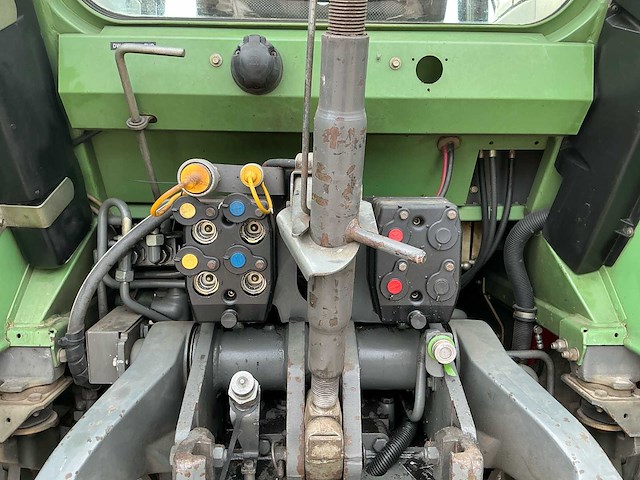 2000 fendt 509 vierwielaangedreven landbouwtractor - afbeelding 16 van  35