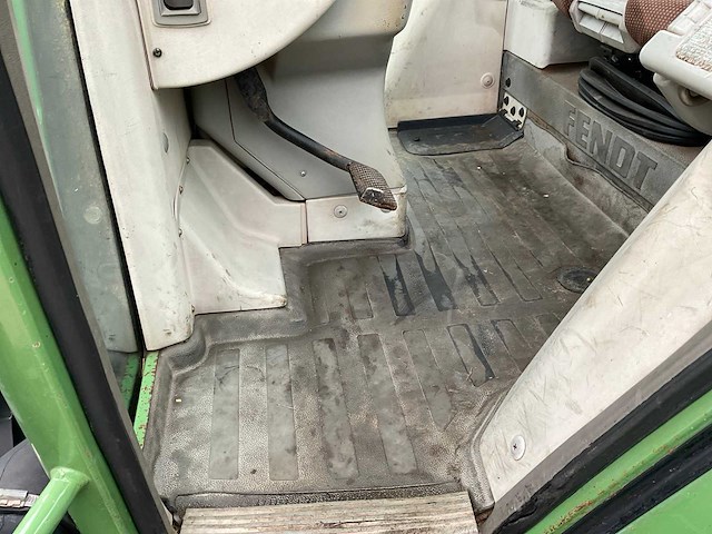 2000 fendt farmer 410 vario vierwielaangedreven landbouwtractor - afbeelding 22 van  36
