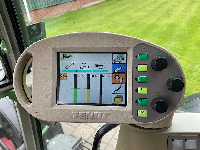 2000 fendt farmer 410 vario vierwielaangedreven landbouwtractor - afbeelding 26 van  36