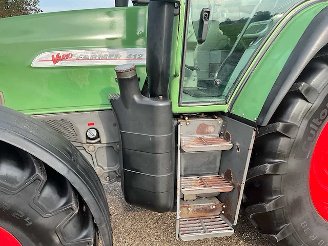2000 fendt farmer 411 vario vierwielaangedreven landbouwtractor - afbeelding 7 van  34