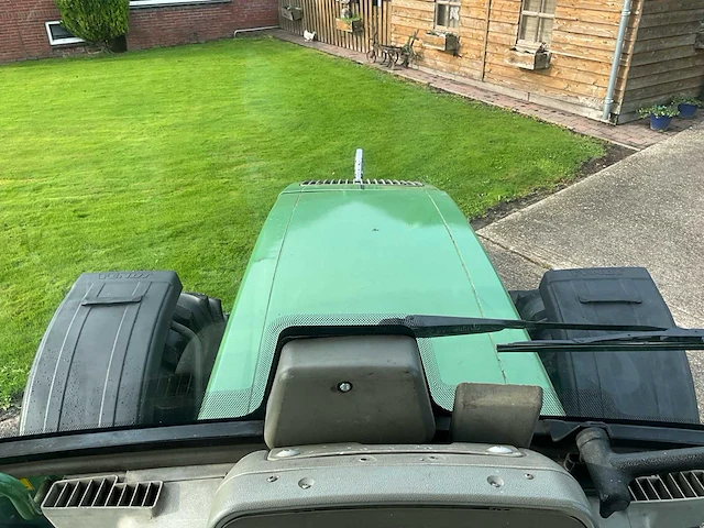 2000 fendt farmer 411 vario vierwielaangedreven landbouwtractor - afbeelding 27 van  34